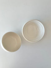Load image into Gallery viewer, White Naksh Butter Dish
